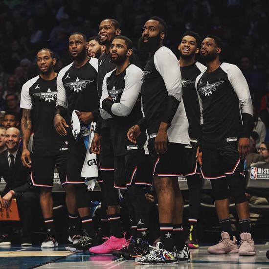 常更刺眼也 常更刺眼也