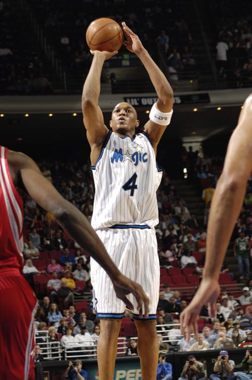 对许多投手 对许多投手